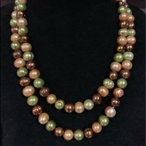 Pearl bead necklace and bracelet set